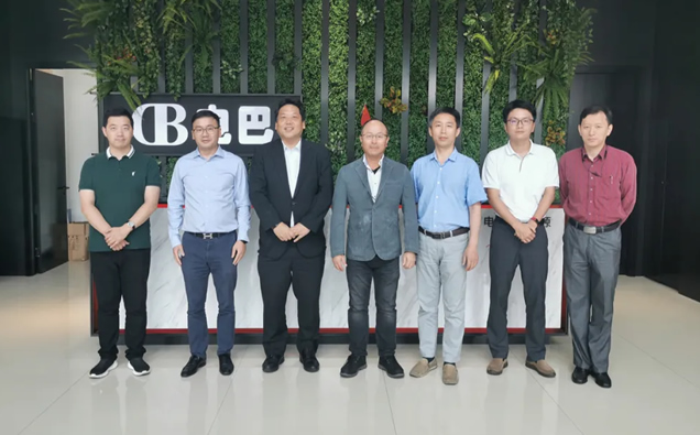 三菱汽车（中国）高层考察奥动上海研发制造基地