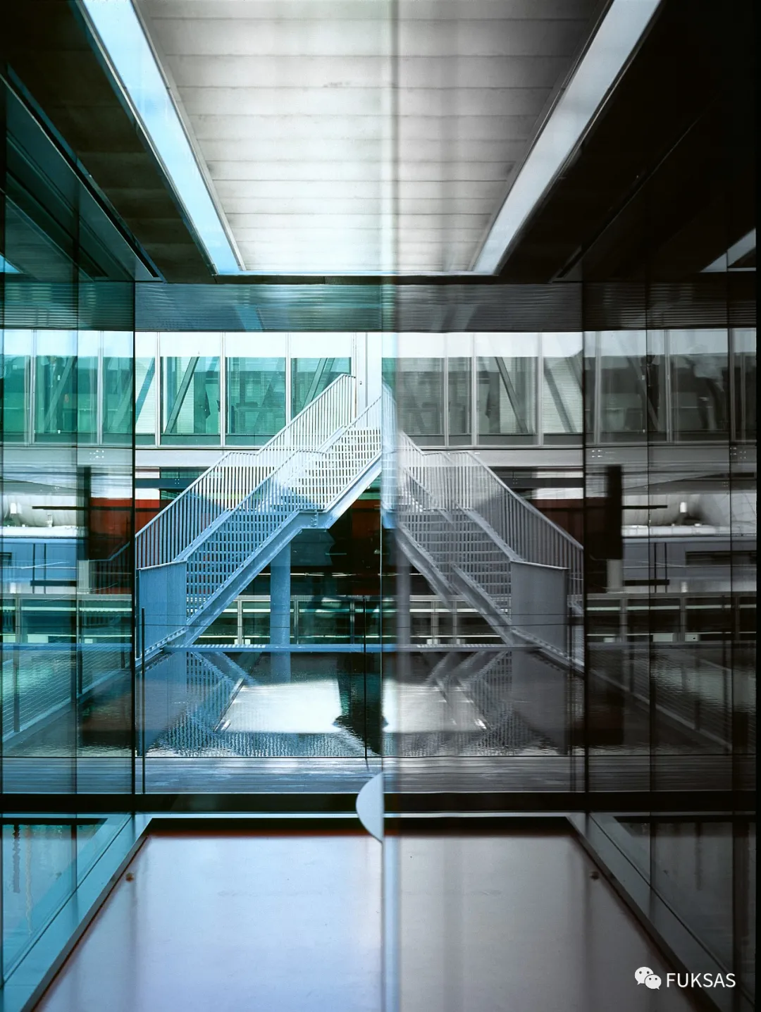 法拉利总部及研发中心 / FUKSAS