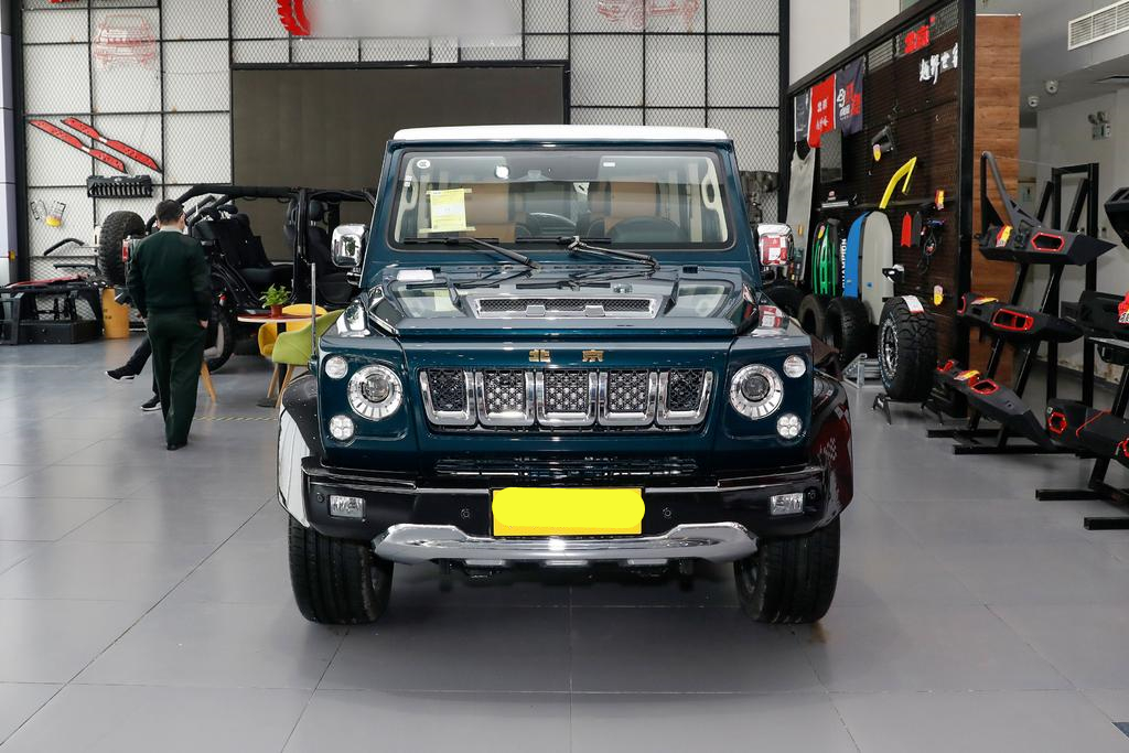 40万级的国产豪华越野，3.0T V6动力，配纳帕真皮，解读北京BJ80