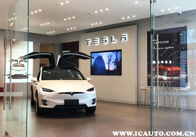 12-1Z4011J9515D