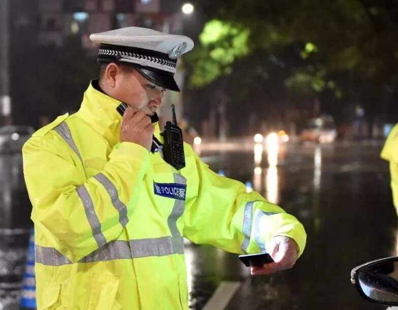 2022新交规忘带驾驶证，新交规可以不带驾驶证