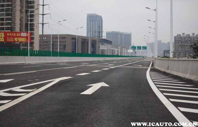 跑高速注意事项，走高速路开车技巧图解
