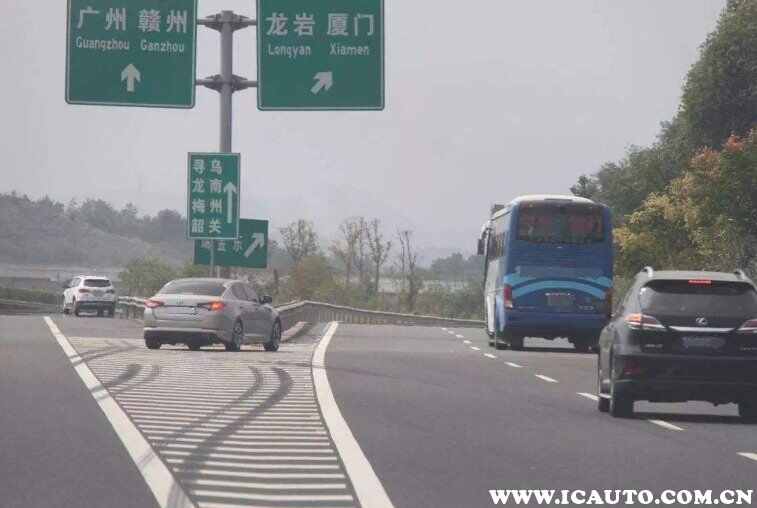 跑高速注意事项，走高速路开车技巧图解