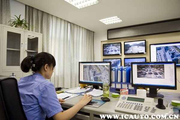 车停在小区里面被刮了怎么办？小区蹭车逃逸如何处理