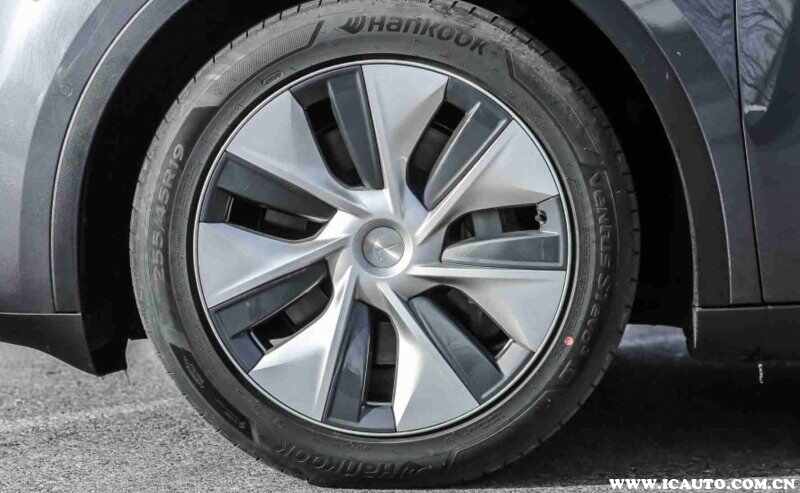 modely19寸换20寸轮毂后悔了，特斯拉20寸轮毂和19寸哪个好