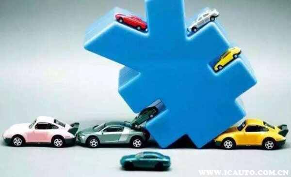 汽车金融公司贷款需要什么条件？有专做黑户的汽车金融吗