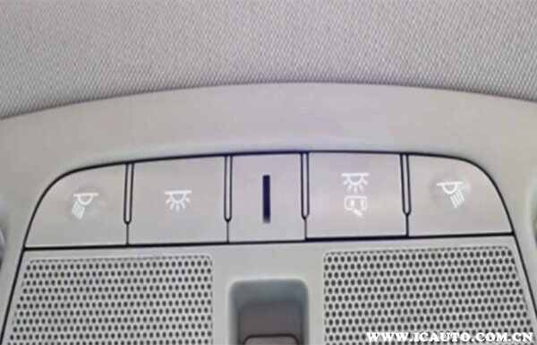 大众车内顶灯一直亮怎么关？大众车内的灯怎么关