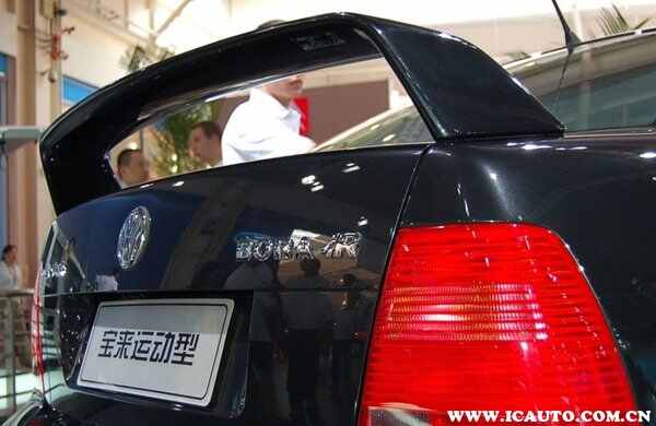 宝来r和宝来1.8t什么区别，宝来r限量版怎么识别