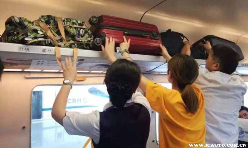 高铁行李箱放哪里？高铁怎么放行李箱图解