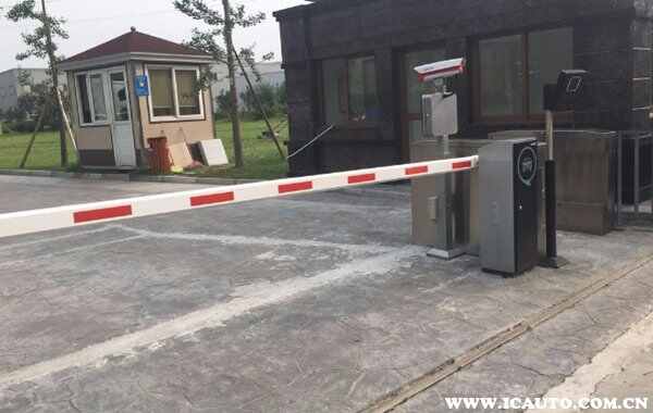 怎样破解小区一车一杆？私自配小区道闸遥控器违法吗