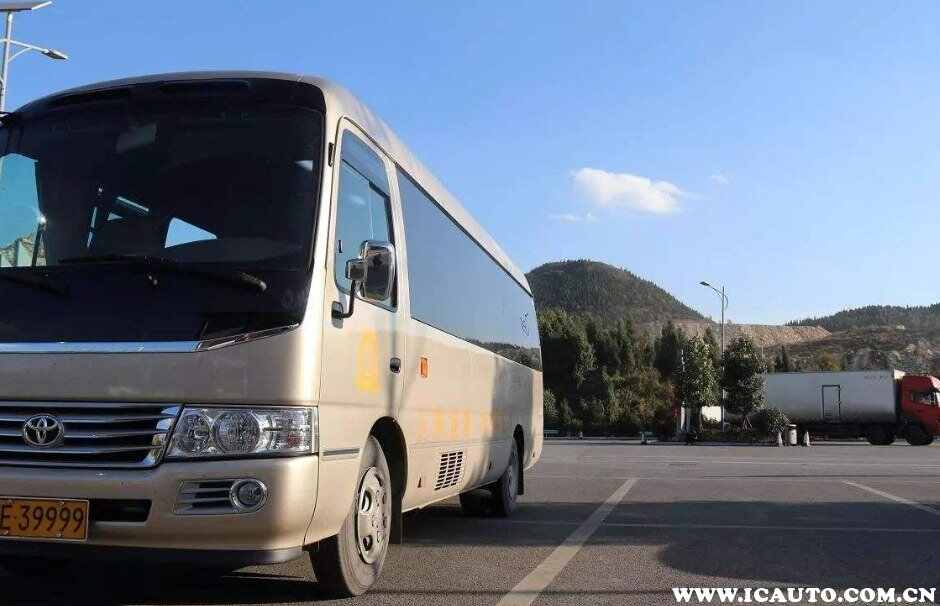 19座中巴车a2可以开吗？a2驾照能开多少米客车