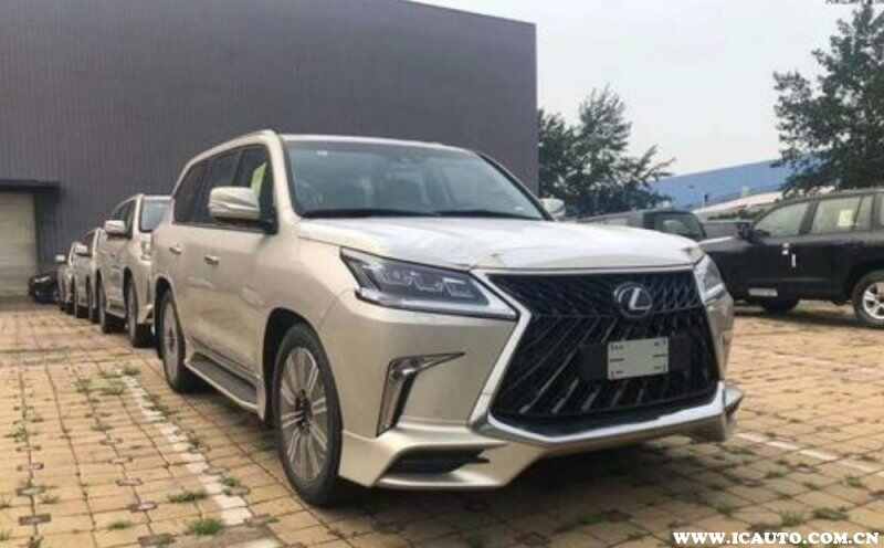 开LX570都是什么人？开雷克萨斯LX570低调吗