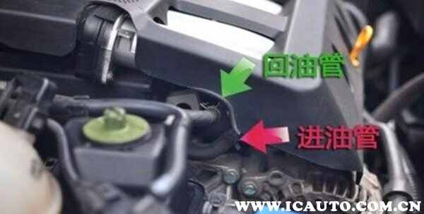 怠速抖动,给油就不抖了，原地停车抖动一阵一阵的