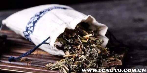 车窗紧闭为什么会进蚊子？车门关了蚊子是从哪里进来的