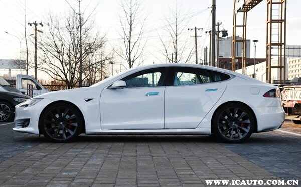 model3和models区别，model3买哪个版本比较好