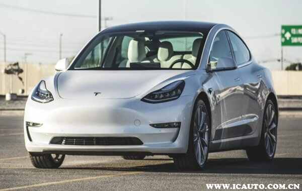 特斯拉model 3保险一年多少？model3第二年保险多少钱