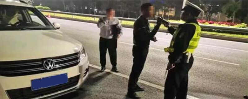 查酒驾车扔了人跑了，酒驾肇事逃逸无人员伤亡怎么处罚