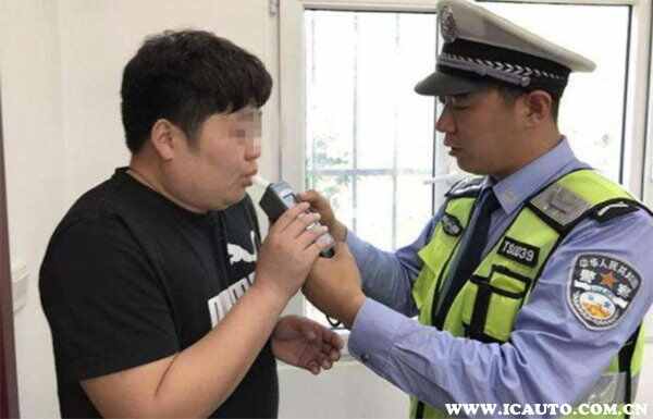 酒后几小时吹气测不出？吹气127抽血却低于80