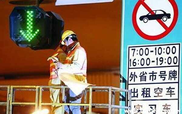 车牌挂本地还是外地好？上哪个地方的牌照取决于什么