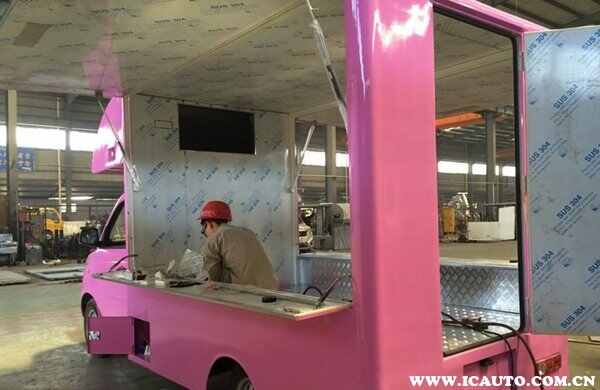国家正规上牌快餐车推荐，移动餐车多少钱一台