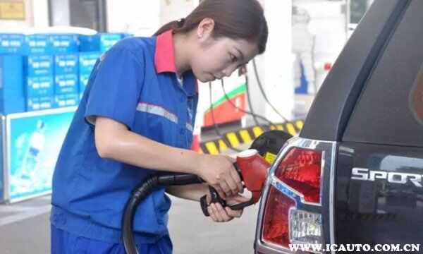 一直加92汽油偶尔可以换95吗？92剩多少才能换95号汽油