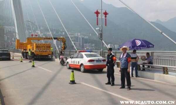 公路局投诉电话多少12369吗？公路局投诉电话是24小时吗