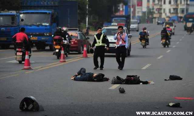 16岁骑摩托车违法吗？已满16岁能不能骑电动车上路