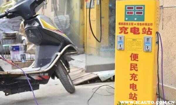 电动车充电器发热正常吗？电动车充电器发热烫手怎么回事