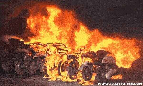 电动车爆炸什么原因？电动车爆炸几率大吗
