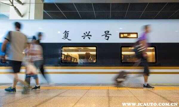 高铁站晚上可以过夜吗？高铁站几点下班?