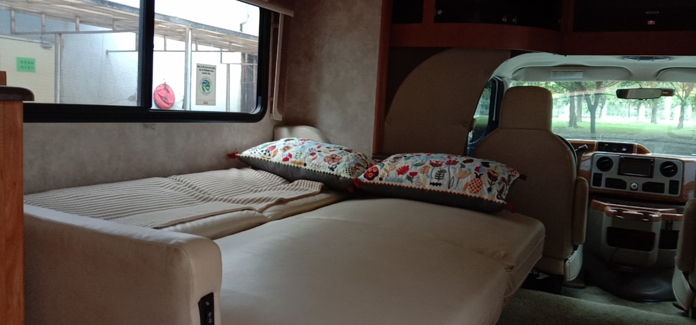 超舒服房车福特E450旅居车