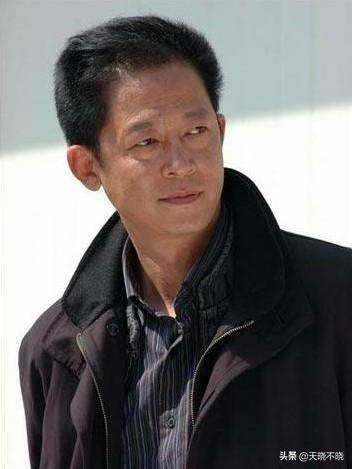 王志文主演的经典电视剧(王志文主演的经典电视剧有哪些)