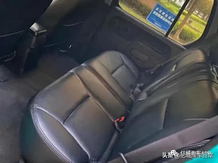 贵港人少见但很火的车型：日产帕拉丁，喜欢它的人自然都懂