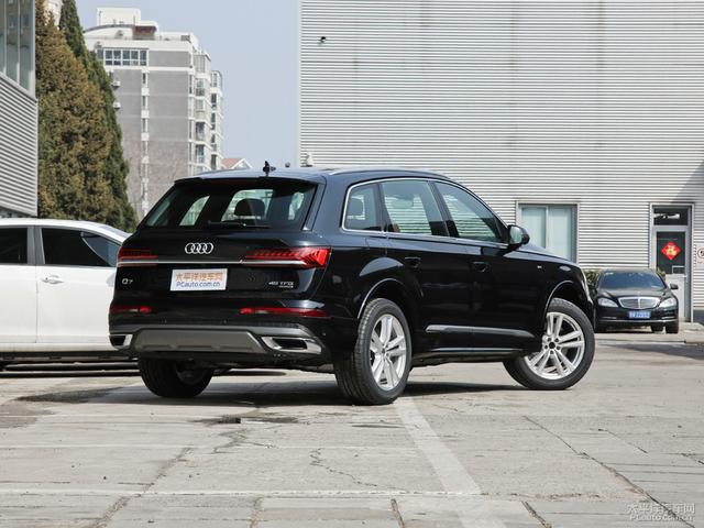 奥迪q7售价多少万元(奥迪Q7售价多少万)