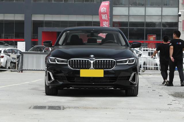 bmw 530多少钱(宝马530价格多少钱)