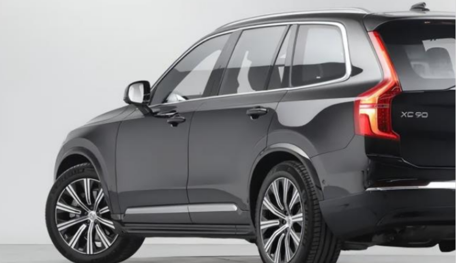 超豪横SUV！从98万降至43万多，却销量惨淡！250Ps+四驱+独悬震撼亮相！