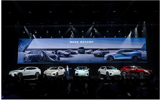 全球首款智能豪华猎跑SUV——腾势N7震撼上市，售价30.18万起！